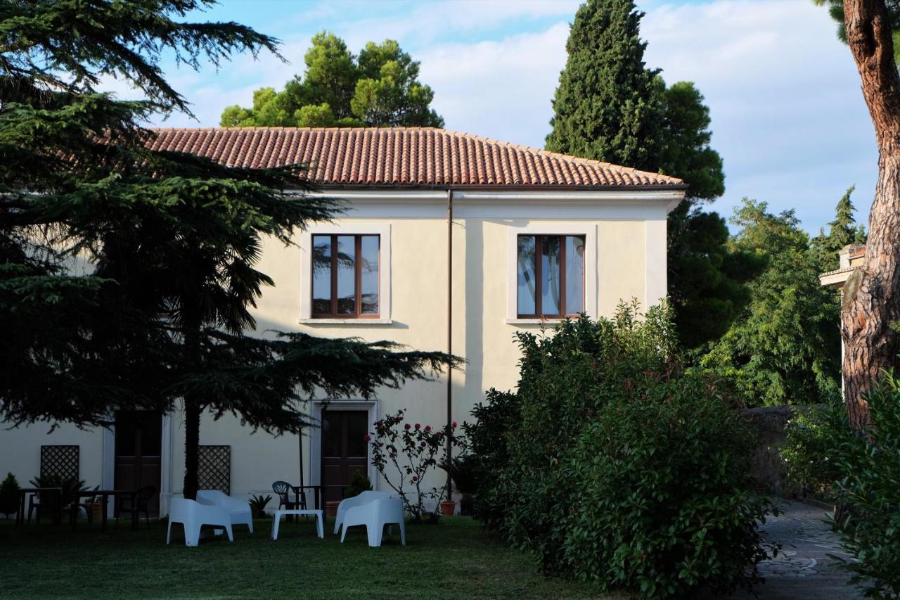 Hostel Il Tetto Мельфи Экстерьер фото