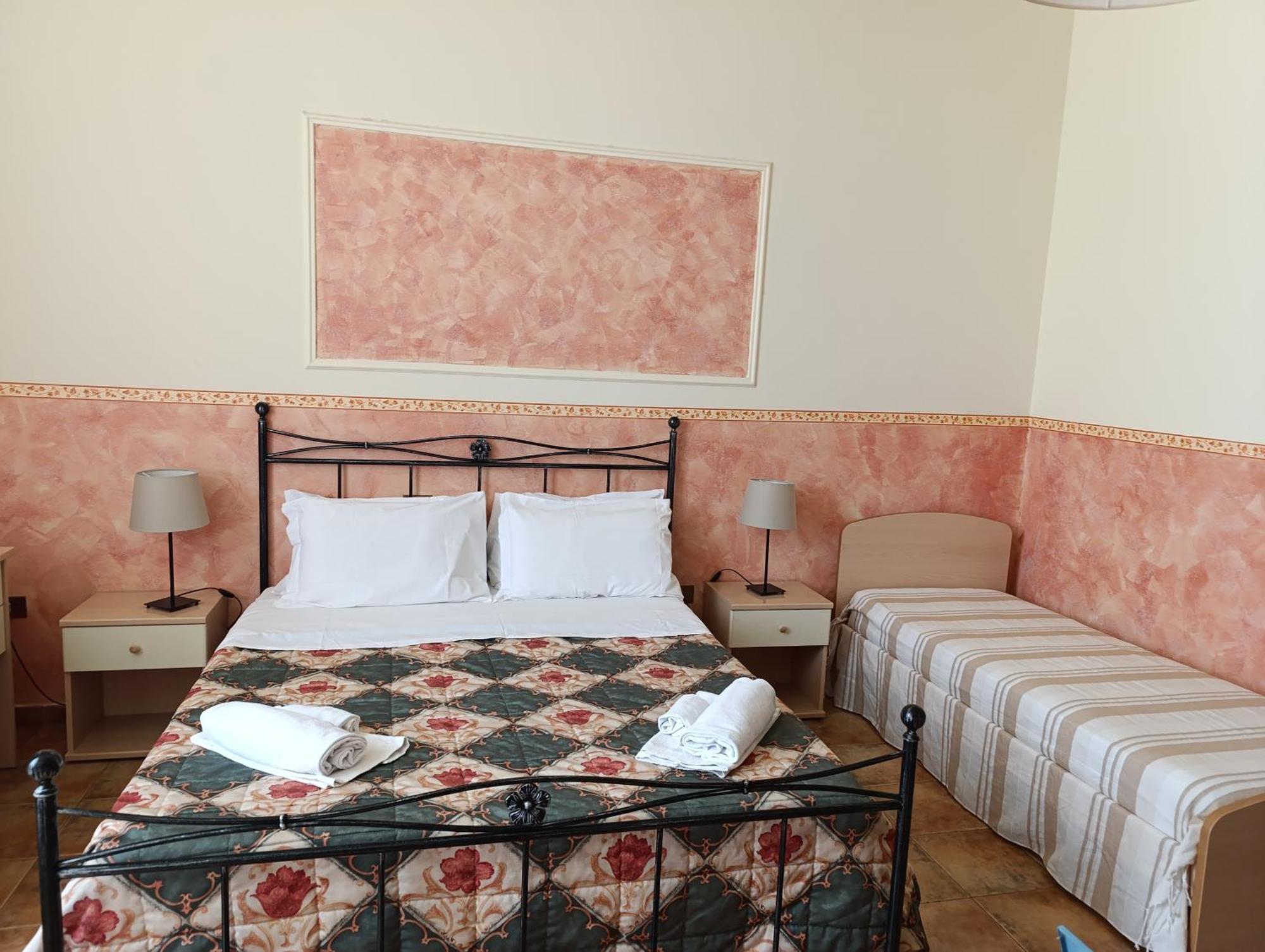 Hostel Il Tetto Мельфи Экстерьер фото