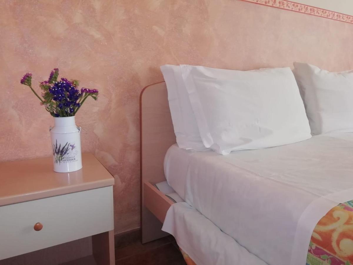 Hostel Il Tetto Мельфи Экстерьер фото